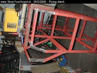 showyoursound.nl - De beukbus van Audio-system - flying dutch - SyS_2008_2_26_17_40_45.jpg - pnaar 42 meter koker te hebben gebranden en wat meet werk is het frame werk klaar/p